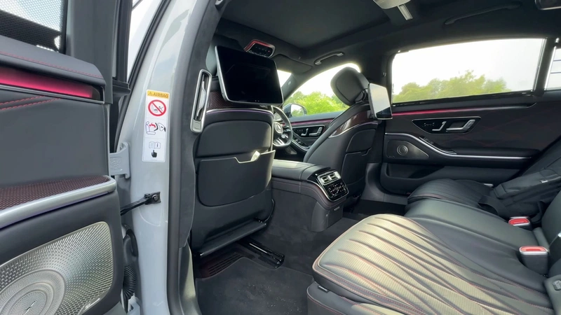 Mercedes-Benz AMG S 63