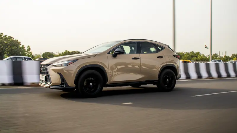 350h AWD side profile on the road