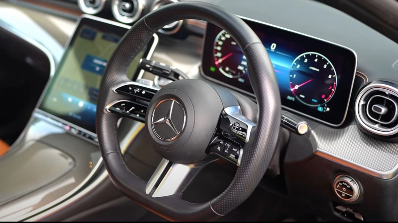 Mercedes-Benz C-Class