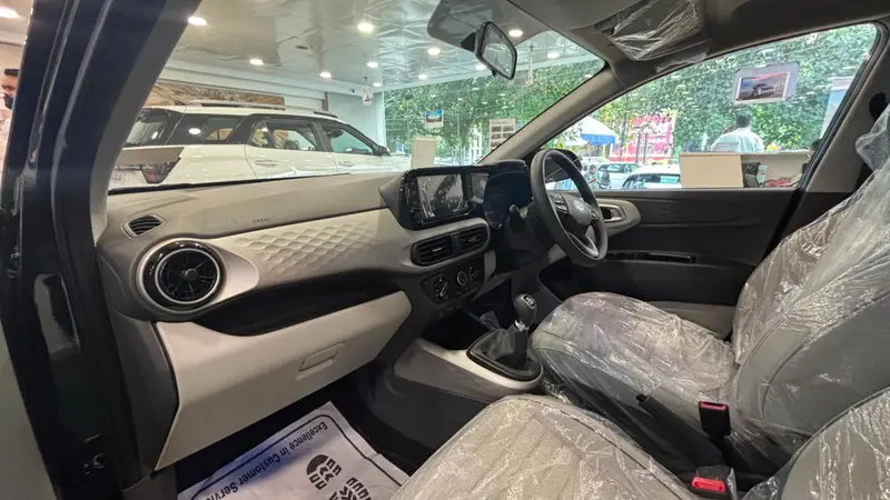 front cabin