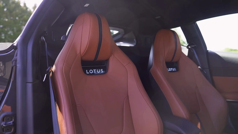 Lotus Emira