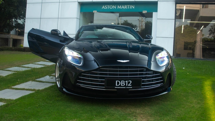 Aston Martin DB12 image 3