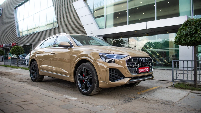 Audi Q8