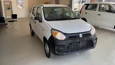 Maruti Suzuki Alto 800 tour