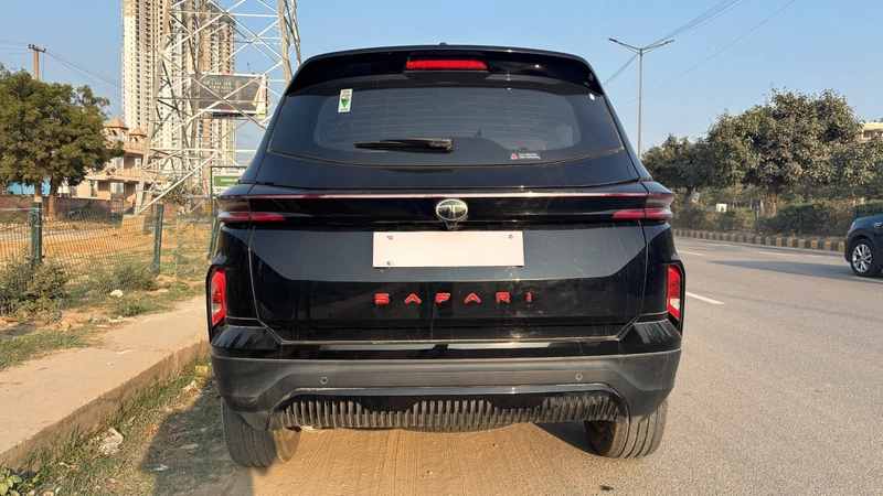 Tata Safari