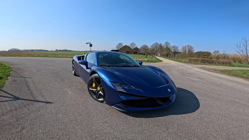 Ferrari SF90 Stradale