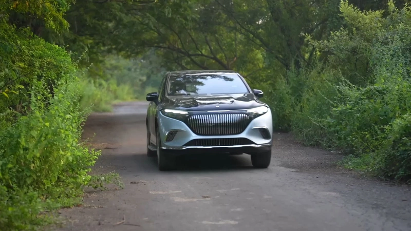 Mercedes-Benz Maybach EQS SUV