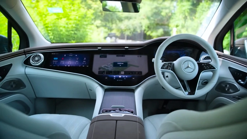 Mercedes-Benz EQS SUV