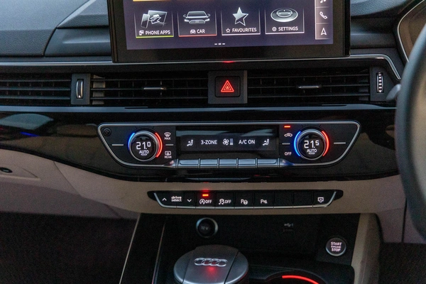 3-zone climate control.
