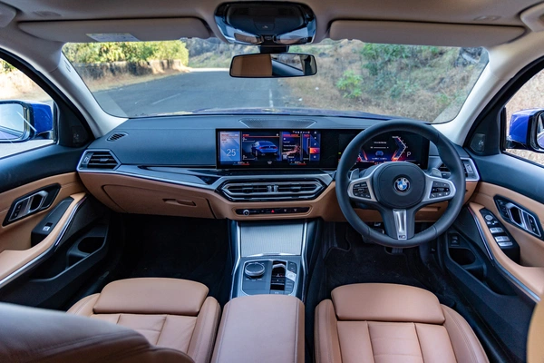 Multi-colour mood lighting.