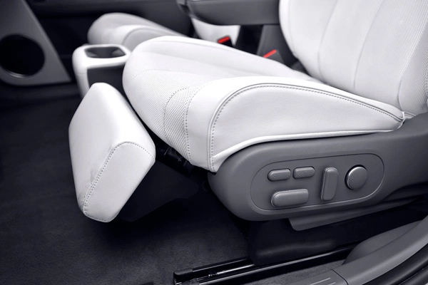 Front seat relaxation function.