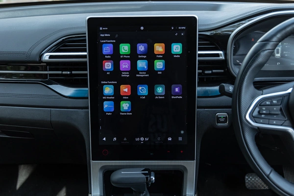 14-inch touchscreen.