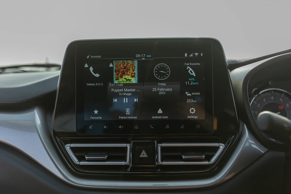 9-inch SmartPlay Pro infotainment is responsive, smooth and user-friendly.