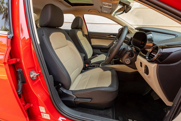 Ventilated front seats.