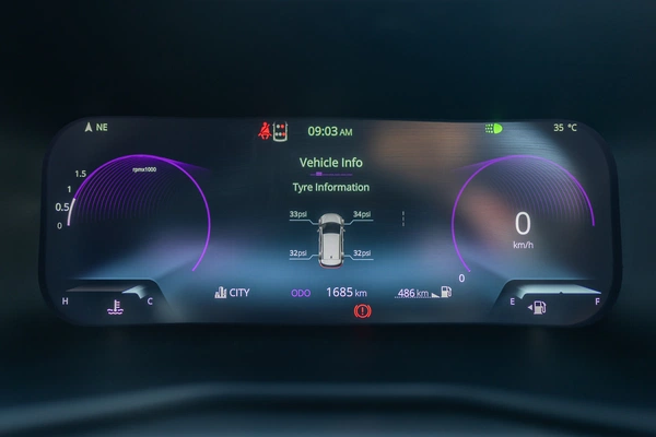 10.25-inch digital driver’s display.