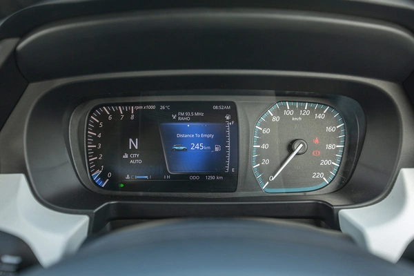 Digital instrument cluster.