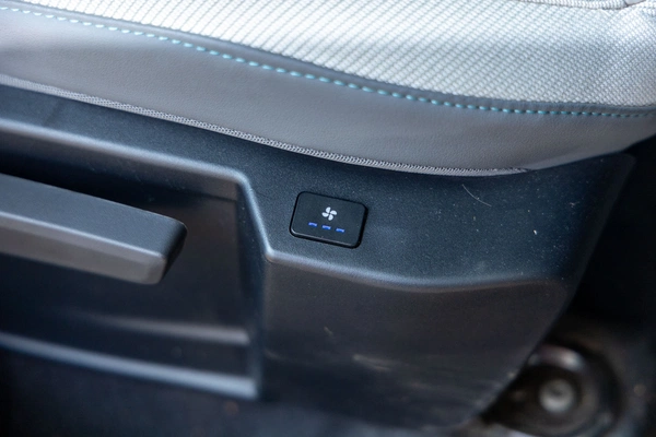 Ventilated seats.