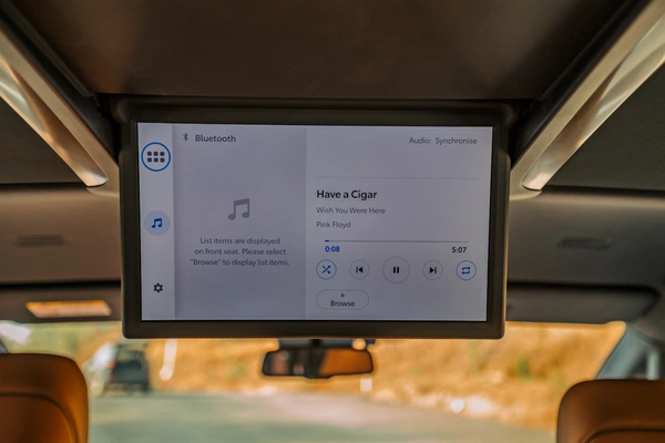 14-inch rear entertainment screen.