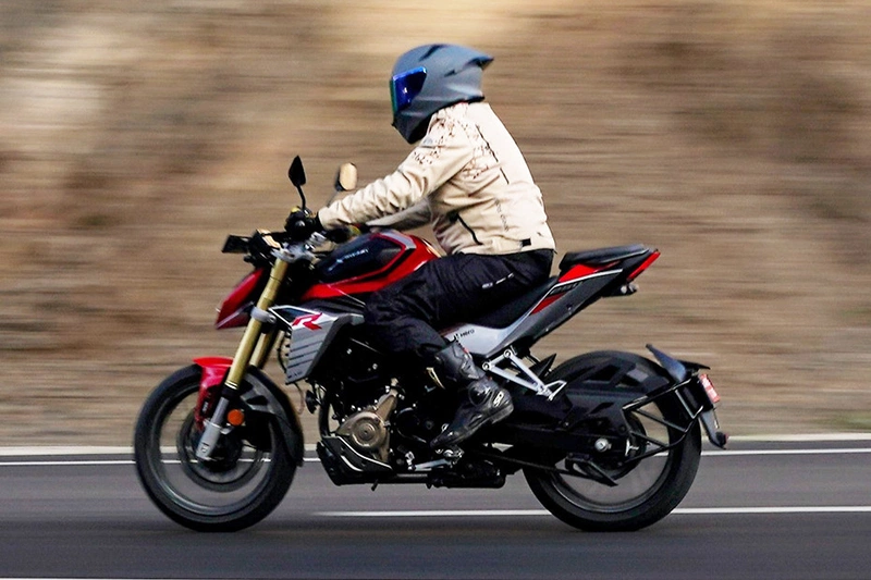 Hero Xtreme 250R