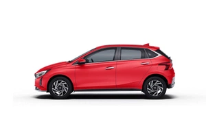 Hyundai i20 primary view