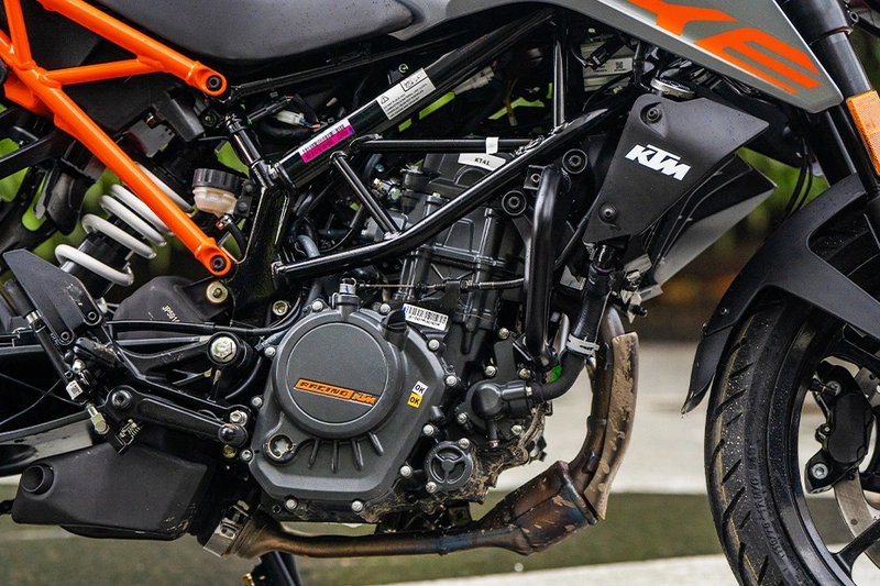 KTM 160 Duke