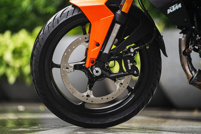 KTM 160 Duke