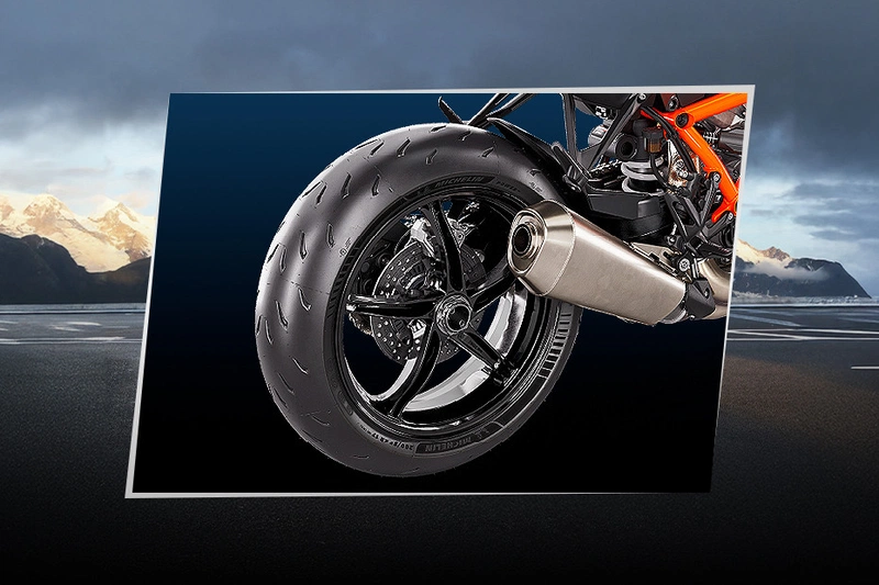 KTM 1390 Super Duke R