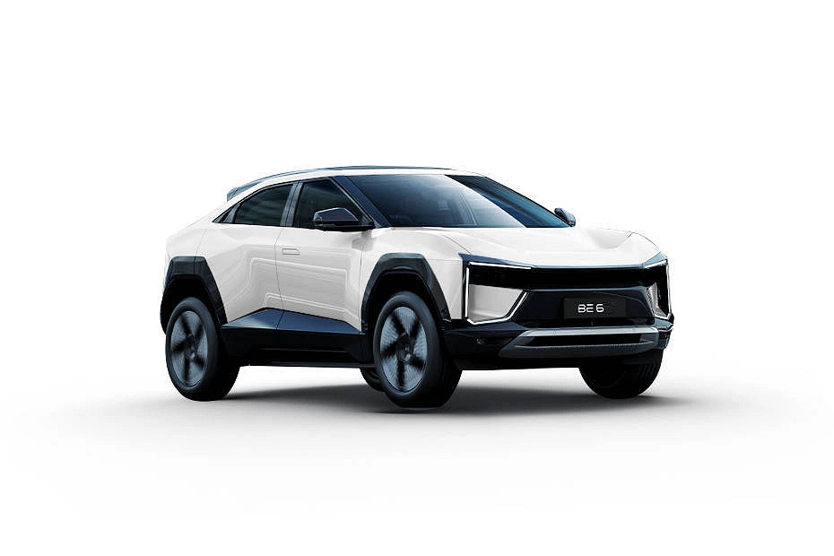 Mahindra BE 6 Everest White