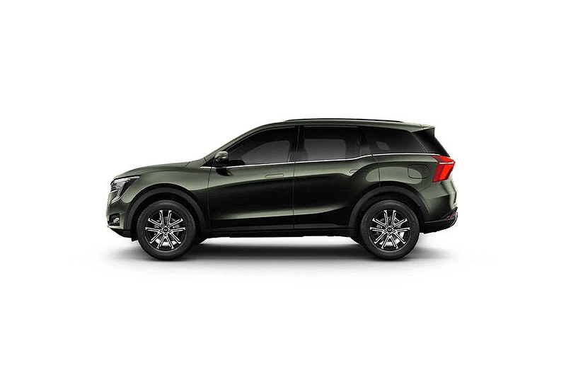 Mahindra XUV700