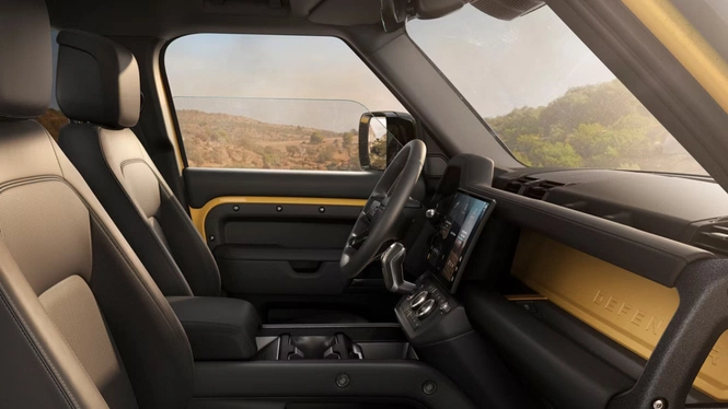 defender 100 trophy edition interior