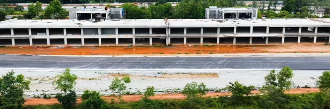 bren raceway circuit garages 2025