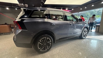 Mahindra XUV 7XO Image Gallery