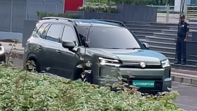 MG Hector Hawk Spotted Undisguised in Pune, Ahead of 26 August Launch