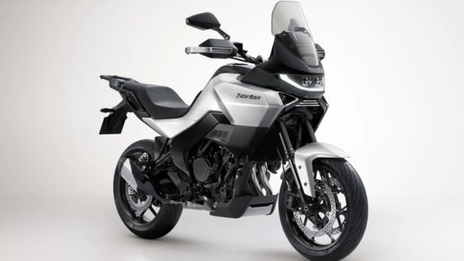 Norton Atlas Side view