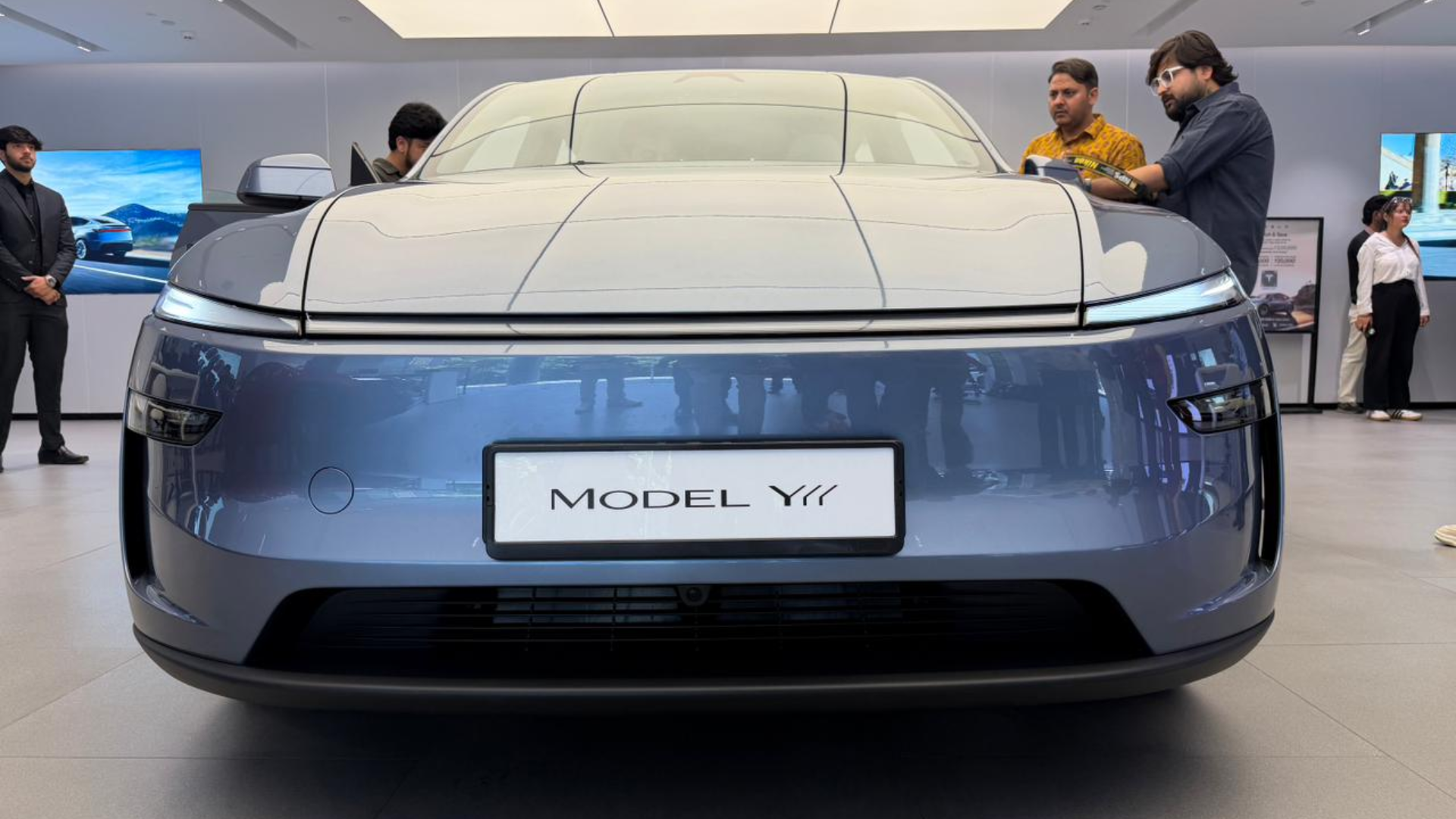 Tesla Model Y L Launched At ₹61.99 Lakhs With Third Row And Dual Motor AWD