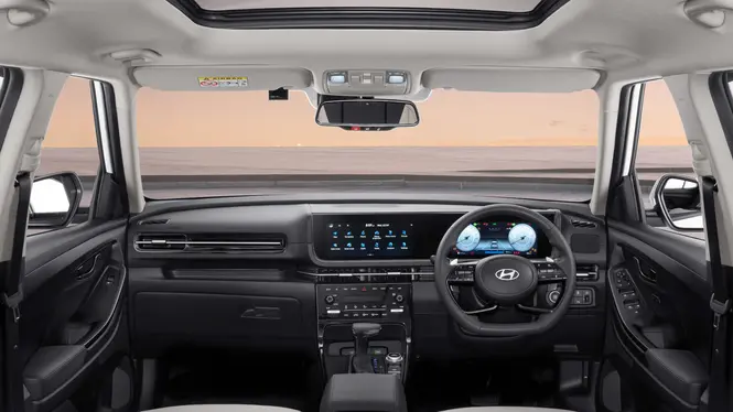 Hyundai ALCAZAR Lounge Edition interior front cabin