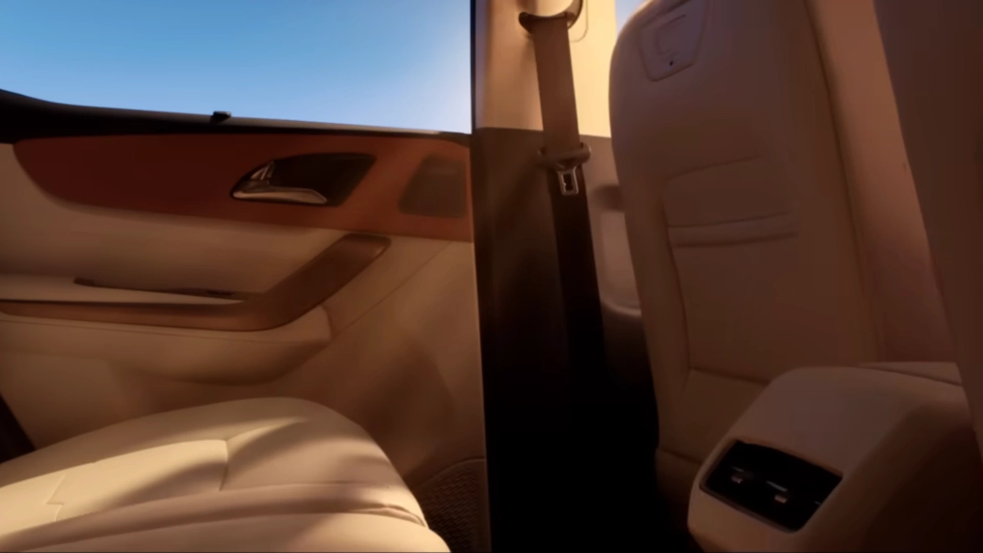 Mahindra XUV 7xo interior