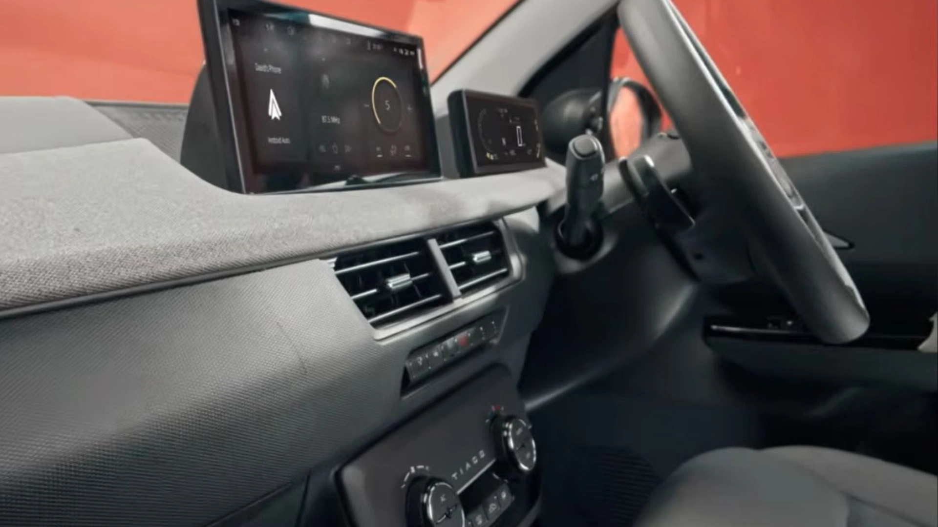 Tiago facelift interior