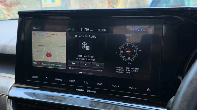 2020 Kia Seltos GTX+ Screen