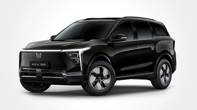 Mahindra XEV 9S Pack Three Above