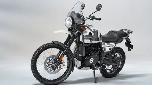 Royal Enfield Himalayan 440 Launched at Rs 2.29 Lakh: Specs, Features, Booking Details Image
