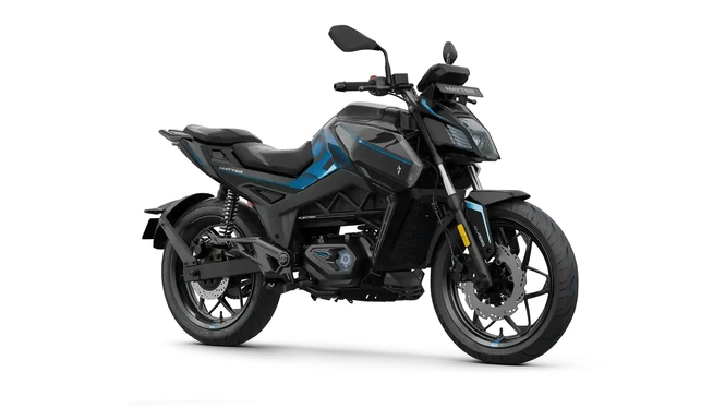 Matter Aera 5000 in Cosmic Black Side Profile