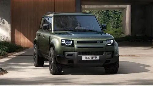 Land Rover Defender Gets Cheaper by Up to Rs 34 Lakh After Local Assembly Image