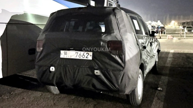 Exter Facelift spied