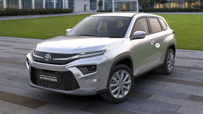 Toyota Urban Cruiser Hyryder S Enticing Silver Front Side View
