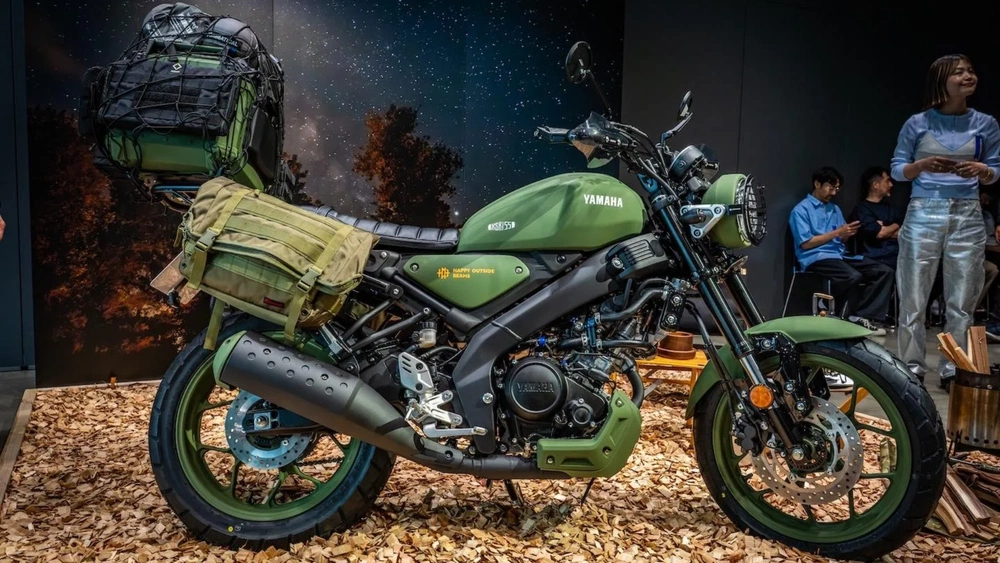 Yamaha XSR155 Olive-Green Solo-Camper Custom By BEAMS Unveiled in Japan