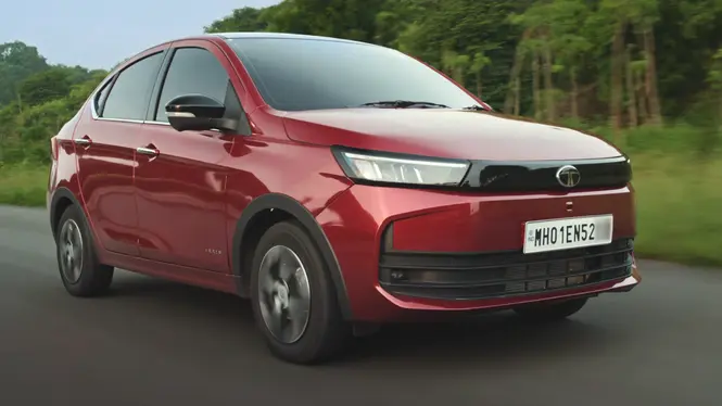 Tata Aeris iCNG Exterior Front Right Three Quarter View
