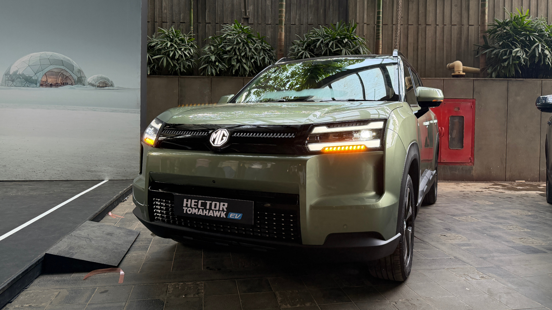 MG Hector Tomahawk EV: First Impressions Image