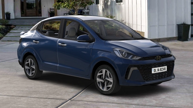 Hyundai Aura SX(O) Starry Night Front Side View