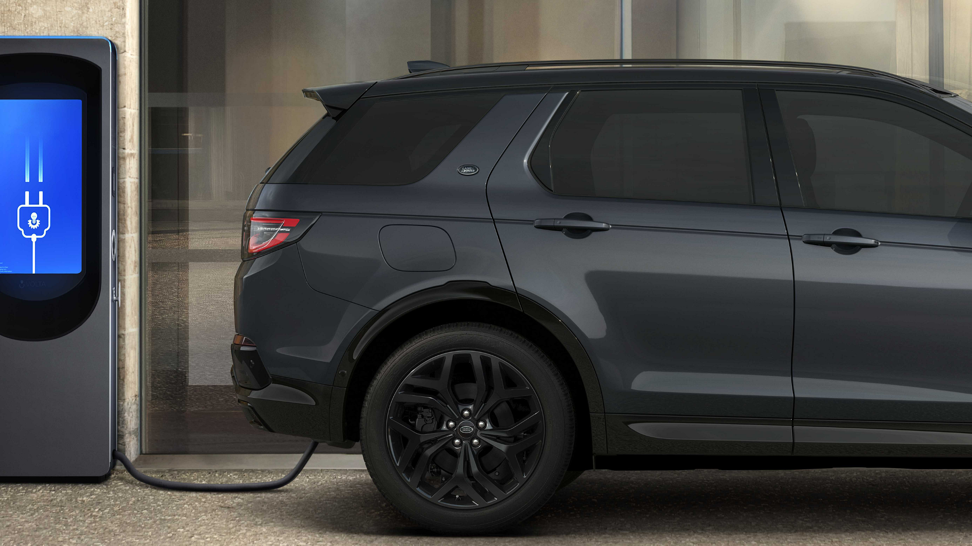 2025 discovery sport grey rear side